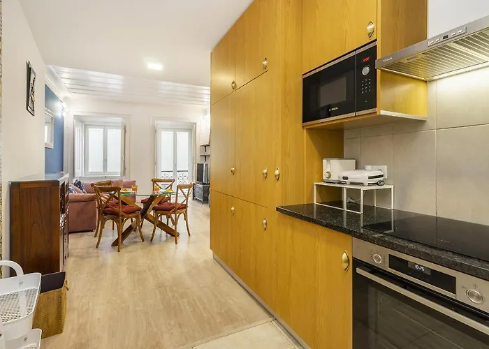 Whome Bairro Alto 2-bed Location Fully Equipped شقة Lisboa